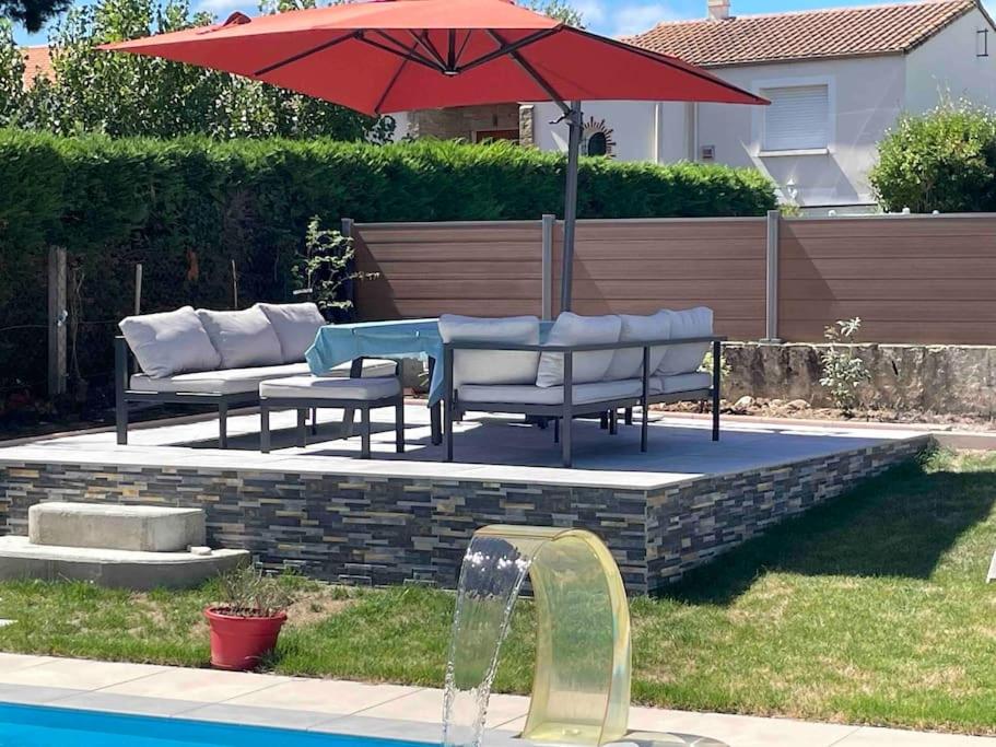 Charmant T1 privé avec vue et accès piscine photo 3