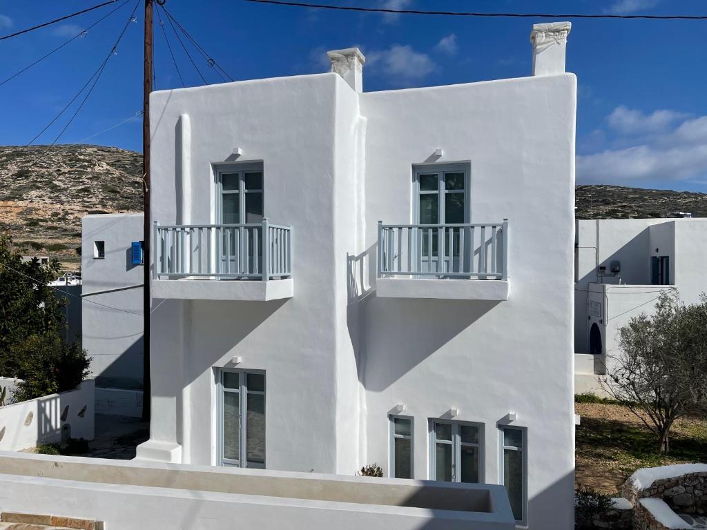 Theros Apartments Donoussa photo 4