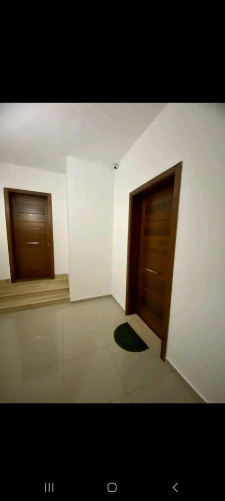 Room's Service photo 4