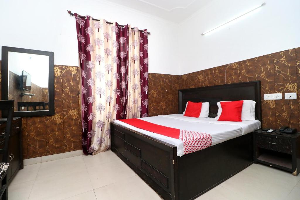 OYO Flagship 18943 Hotel Punjab Residency photo 1