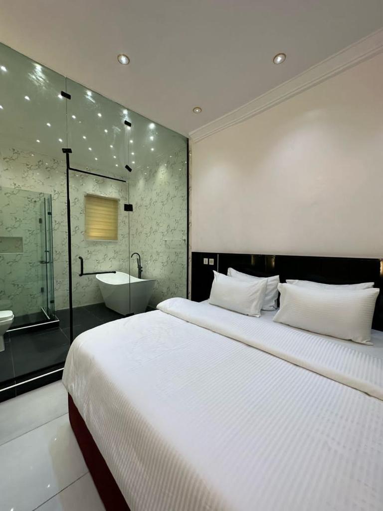 Light house hotel photo 1