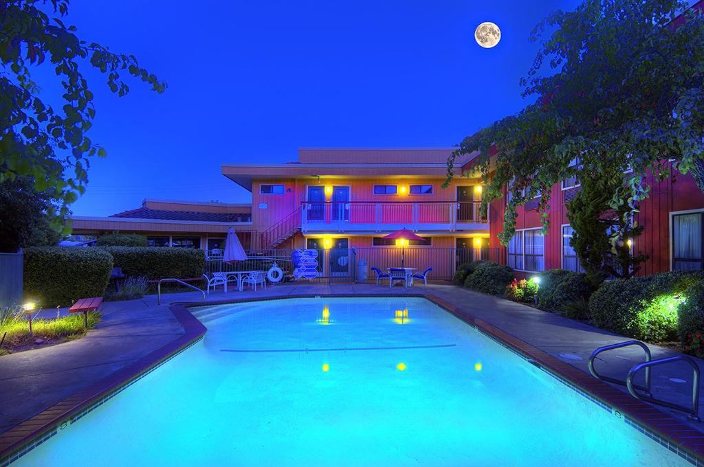 County Inn photo 3