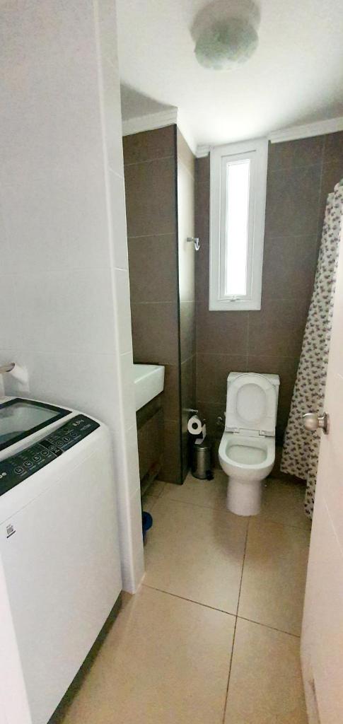 habitación con baño privado photo 1