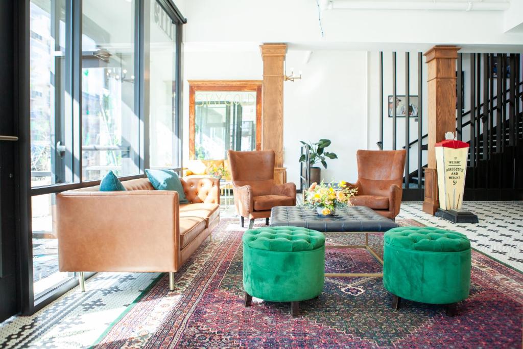 11th Avenue Hostel photo 2