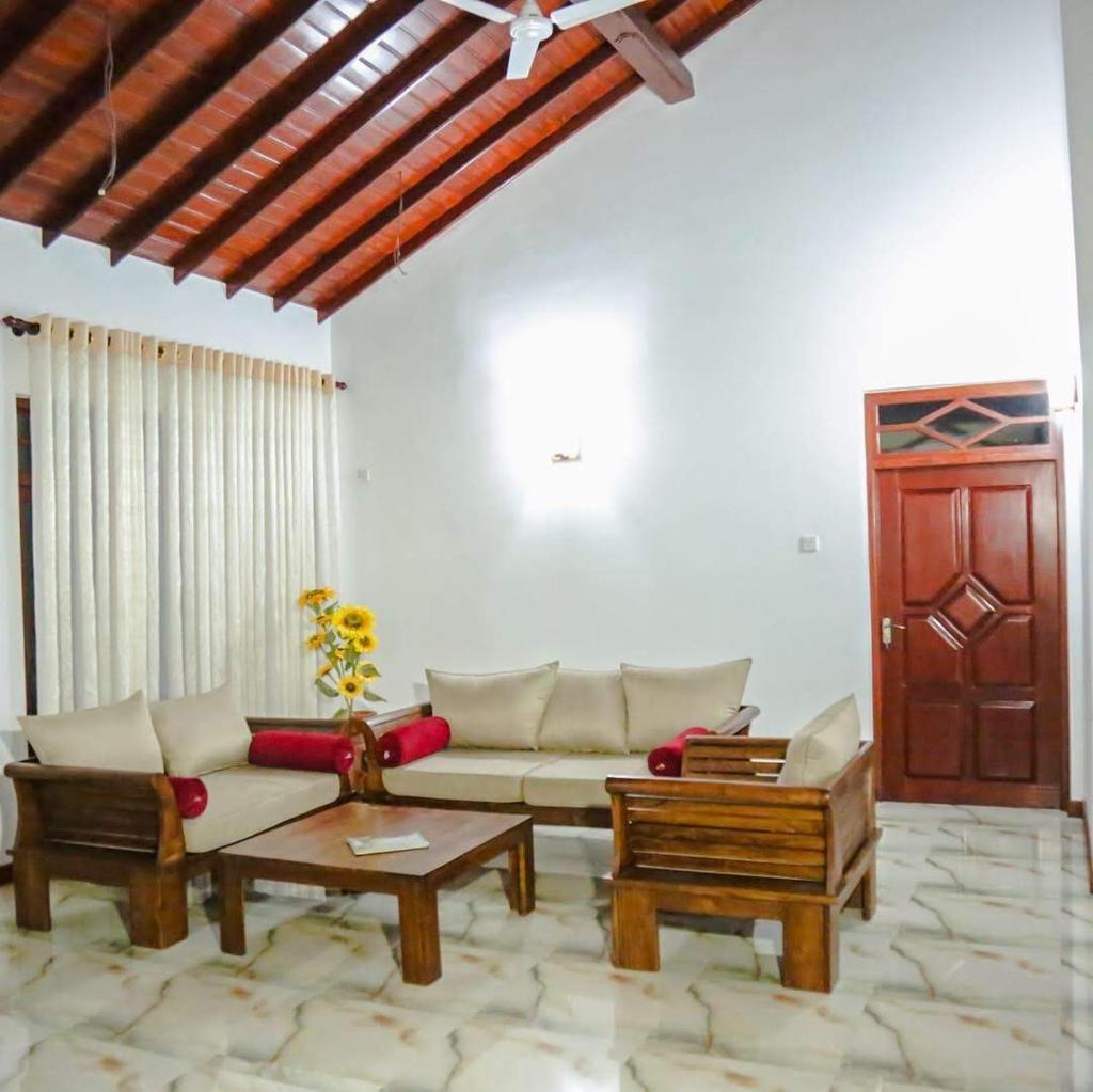 Lihini Scandic Bungallow photo 2