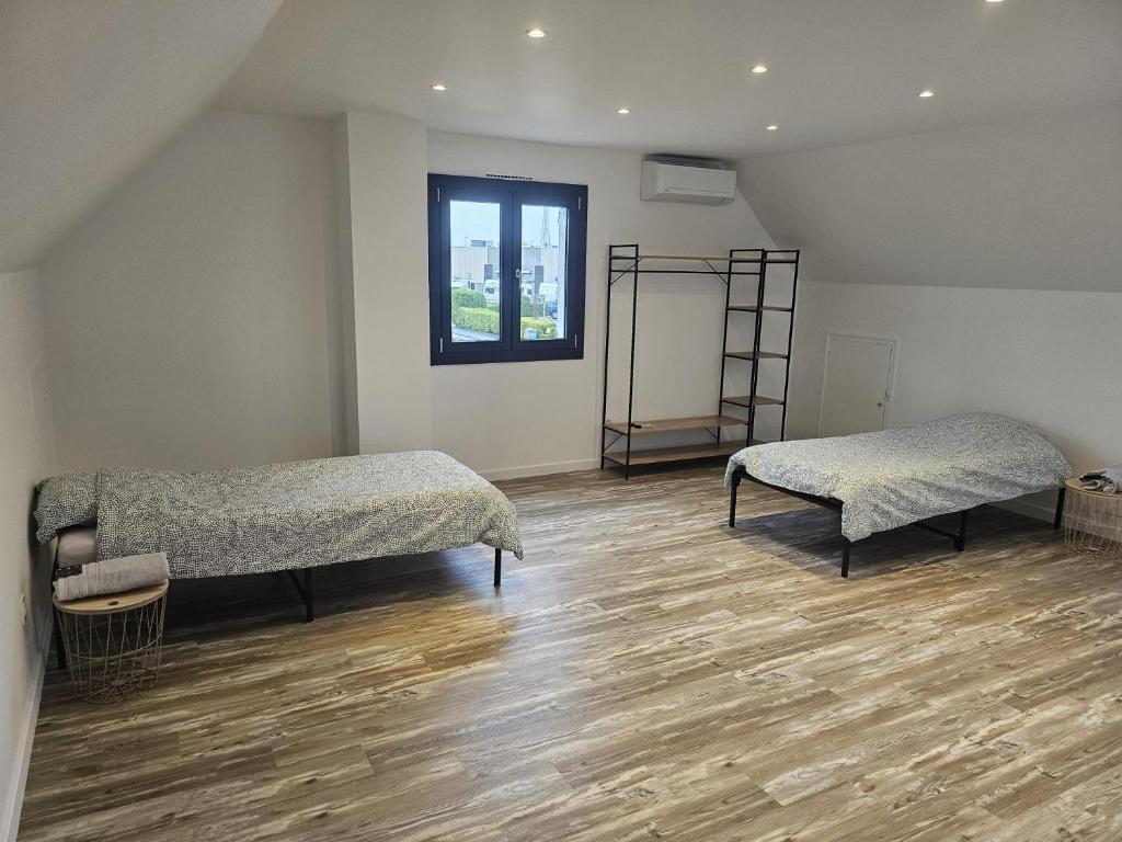 MAISON ACTI SUD Tout confort - Zone commerciale CHENOVE photo 1