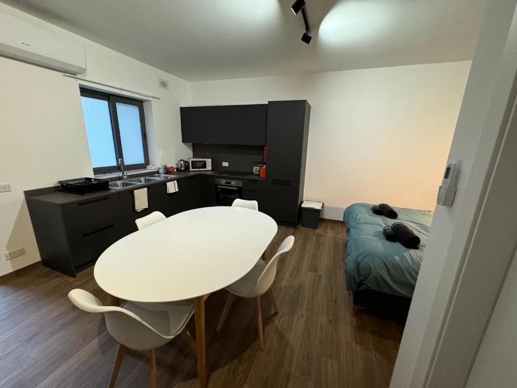 Capital Heights Suite, Victoria photo 2