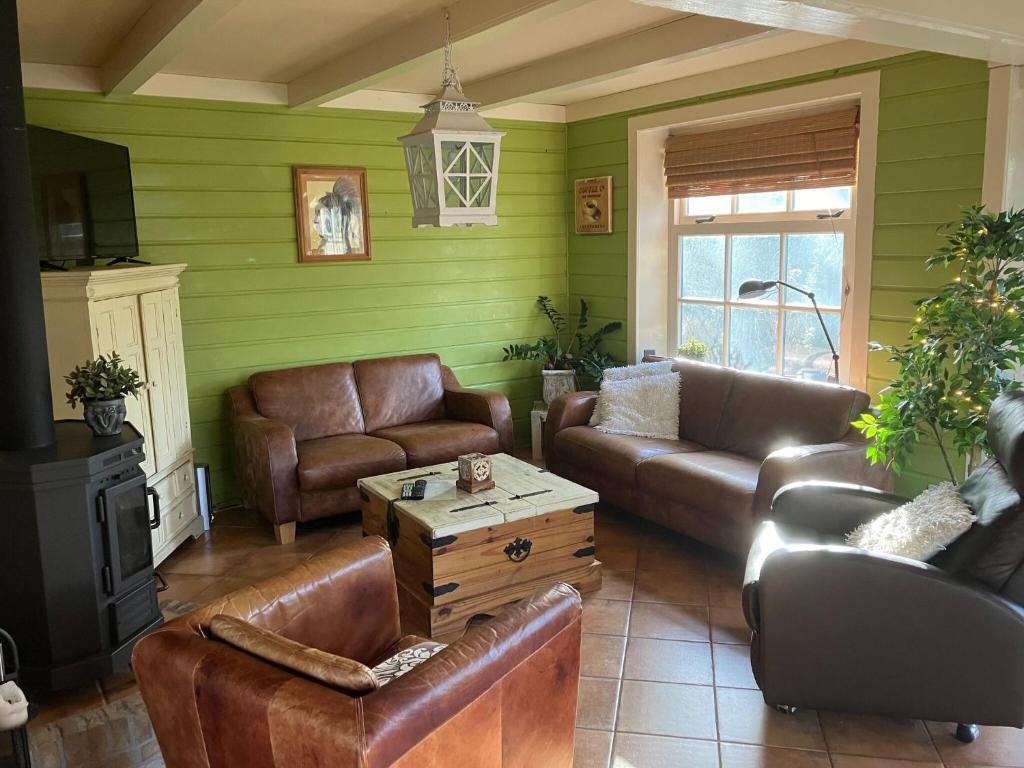 Spacious holiday home close to the sea photo 1