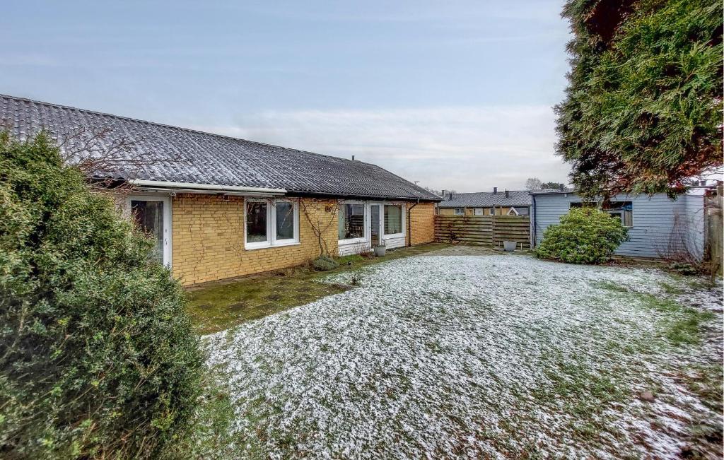 3 Bedroom Awesome Home In Lerberget