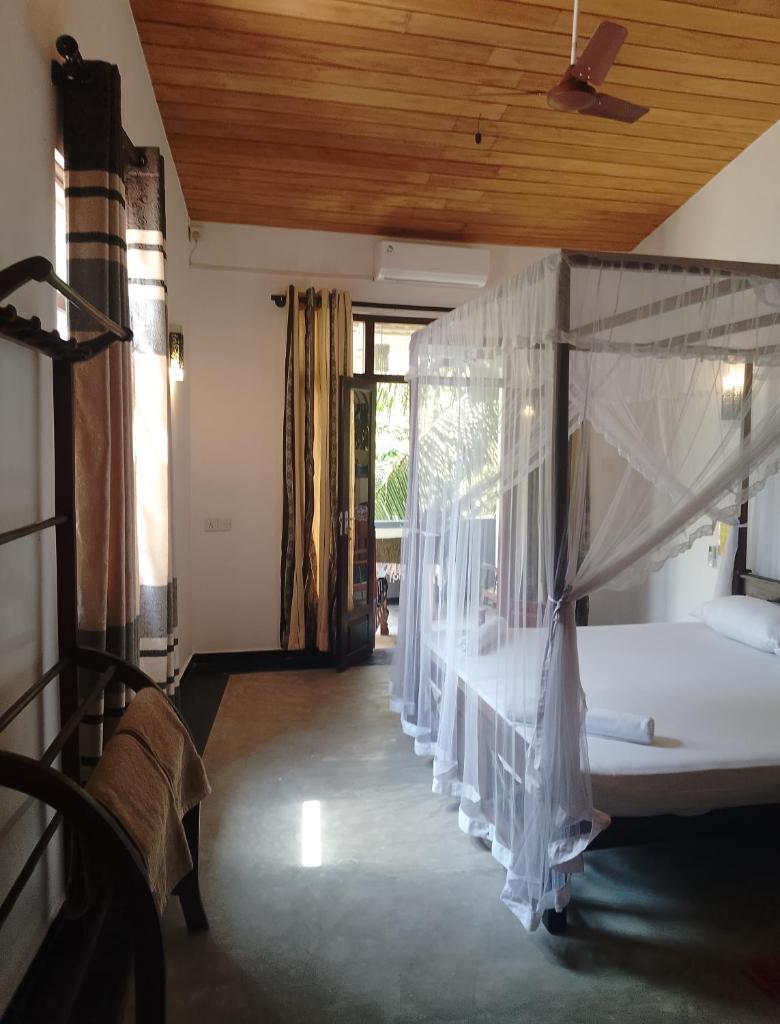 Unawatuna Backpacker Lodge photo 4