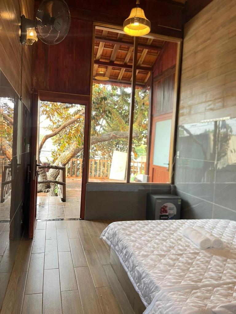 Cát Tiên Hotel