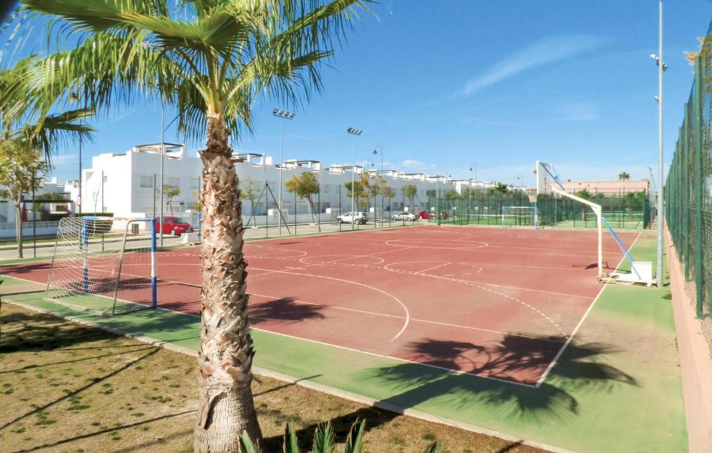 Amazing Apartment In Alhama De Murcia With Outdoor Swimming Pool photo 3