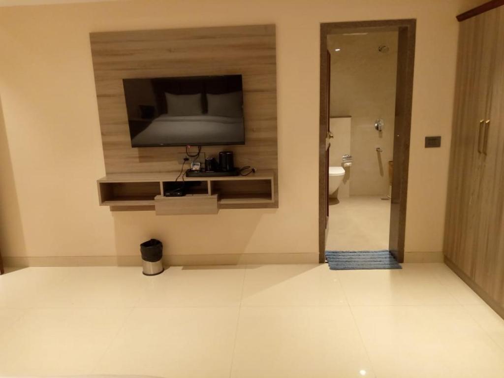 The Haveli Resort photo 2