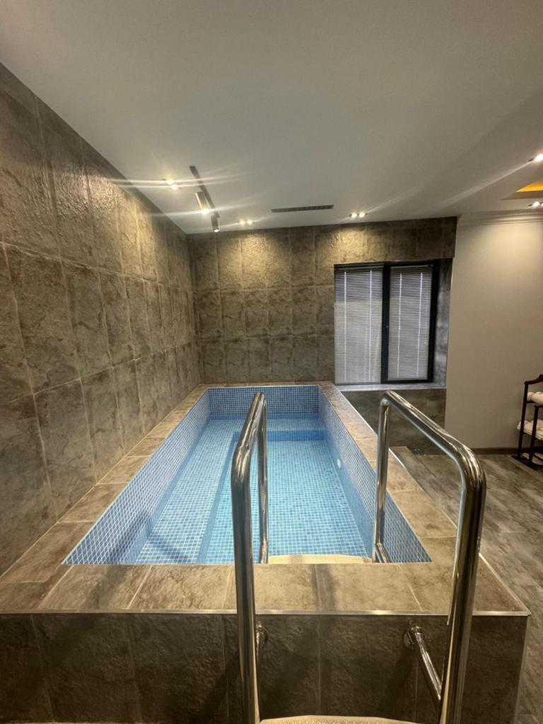 Arinj Hotel photo 1