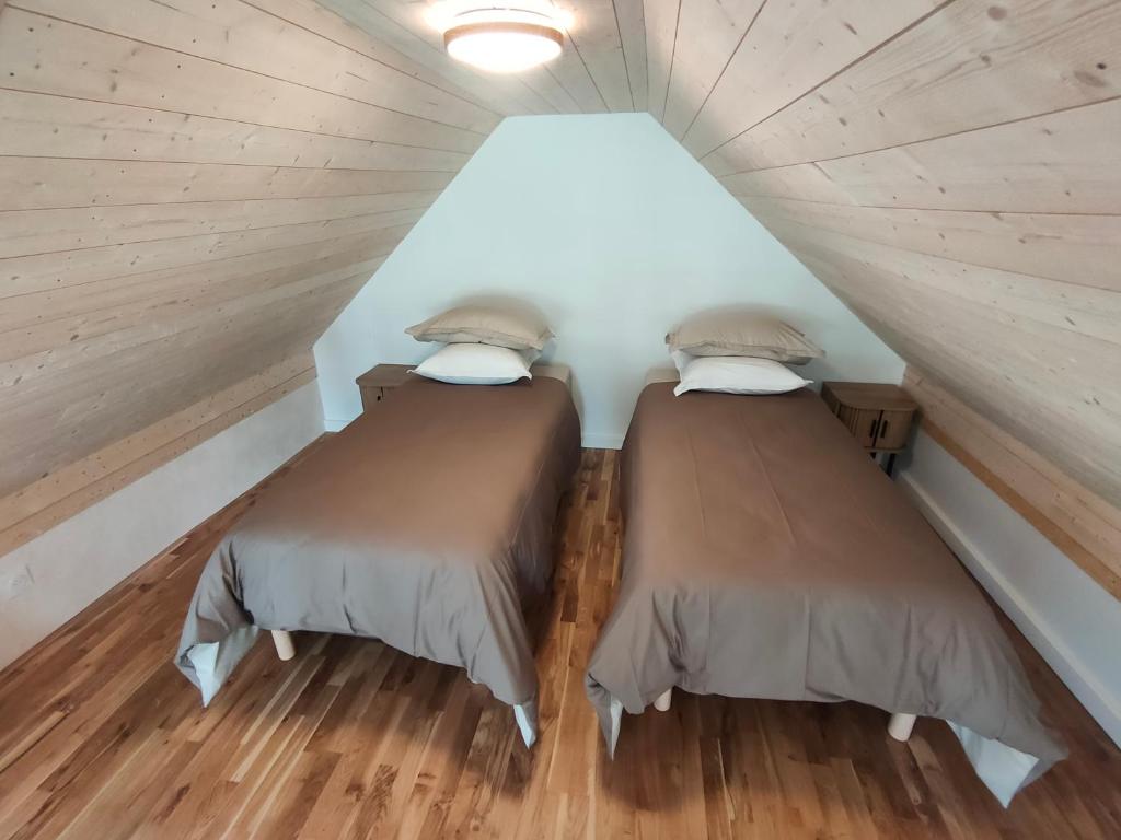 Chambres d'hôtes, Zimmer, Domaine de Kervennec photo 2