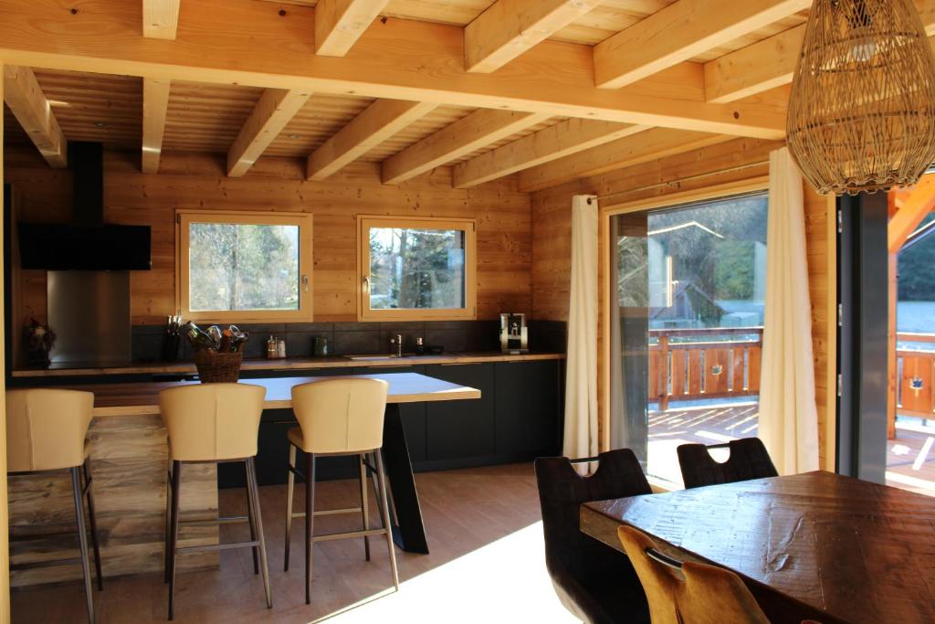 Chalet L'Oseraie, location touristique SPA 4 étoiles au cœur des Vosges photo 4