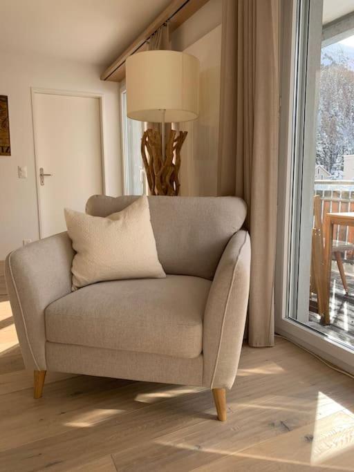 Sonniges und stylishes Bijou in St. Moritz Bad - Tap to explore photos