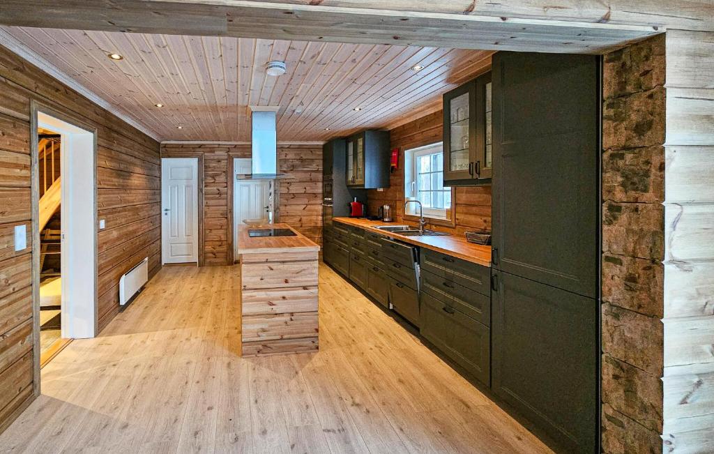 Gorgeous Home In Treungen With House Sea View photo 4
