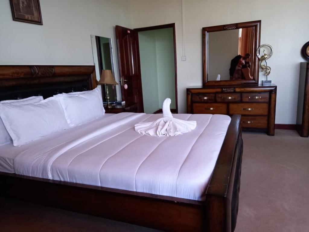 Newstead hotel naivasha photo 1