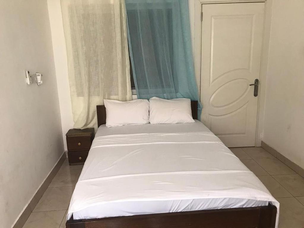 Violettes Villa photo 1