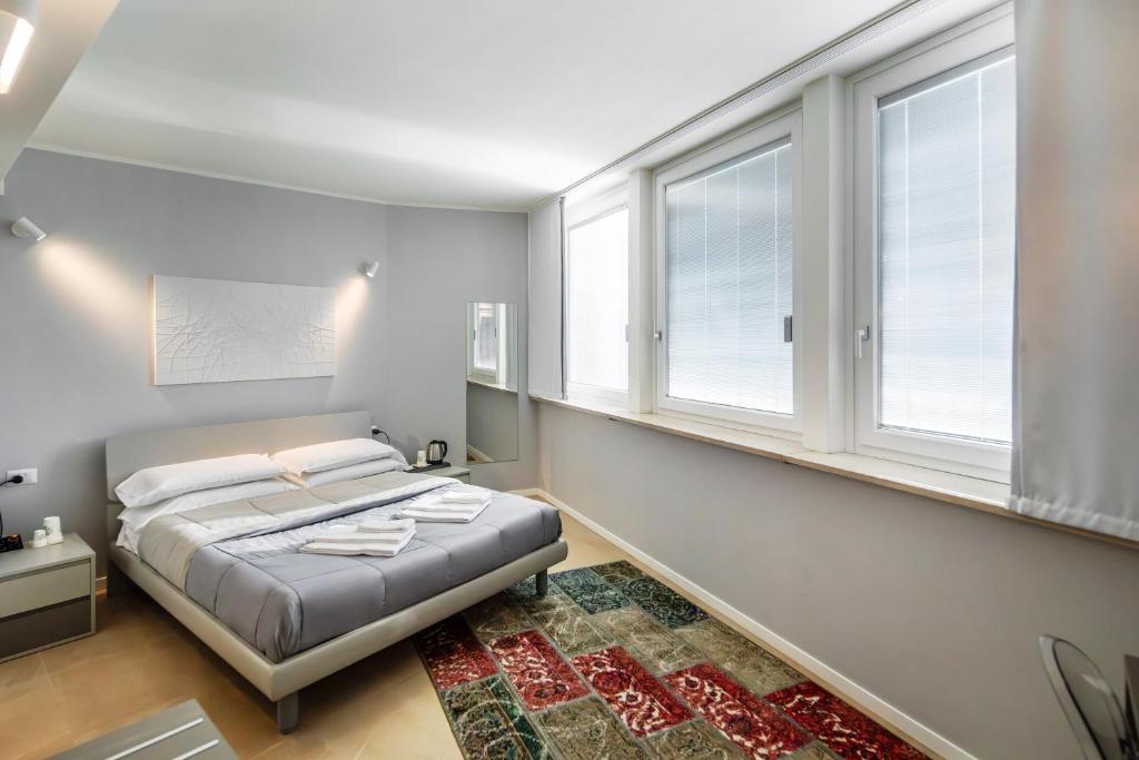 Golgi Suite photo 1