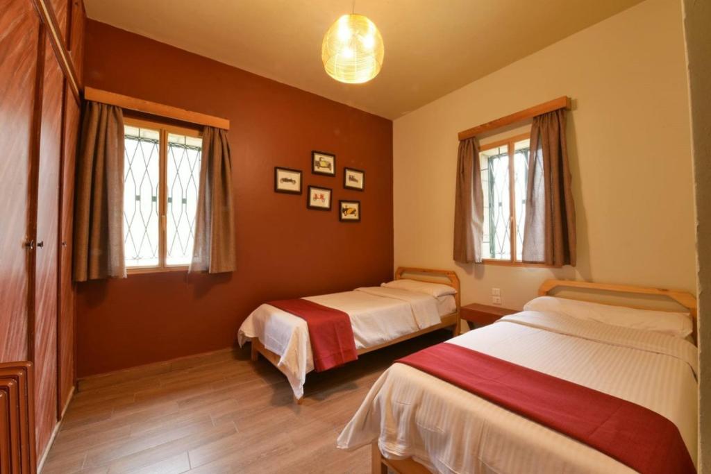 Private Mountain House in Laklouk - 3 Bedroom photo 3