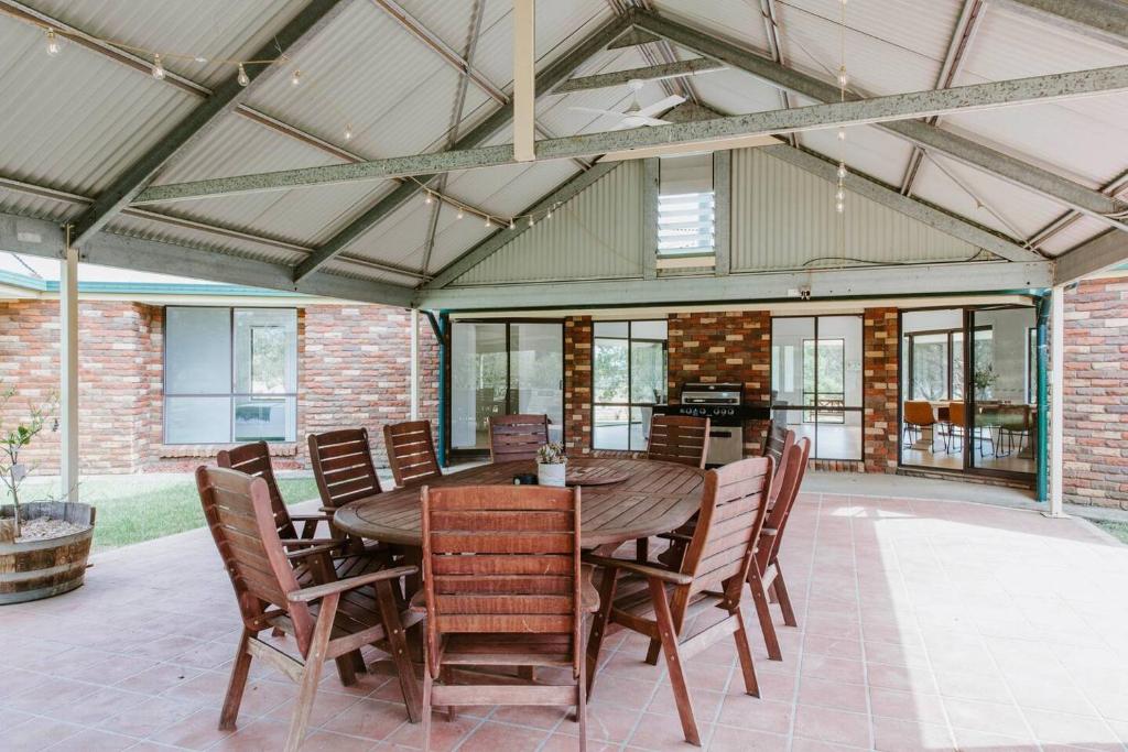 Anton Pavilion - Cheerful Country Solace in Mudgee photo 2