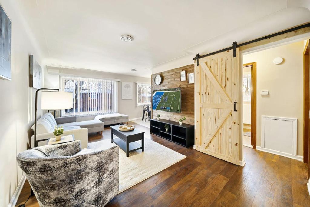 Modern Cozy 1 Bedroom Apartment in Shelby Township image