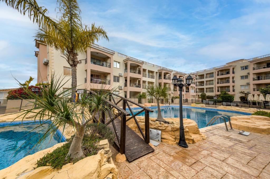 Sunny View - A Stunning Apartment With Private Rooftop photo 1