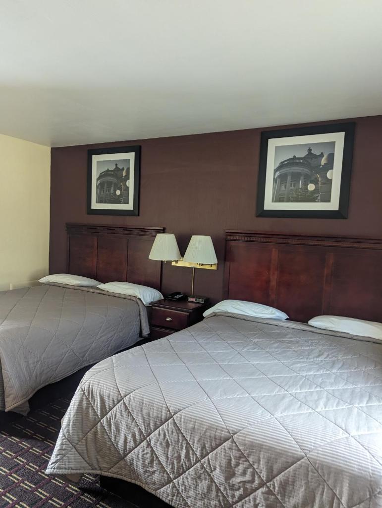 Dollar Inn