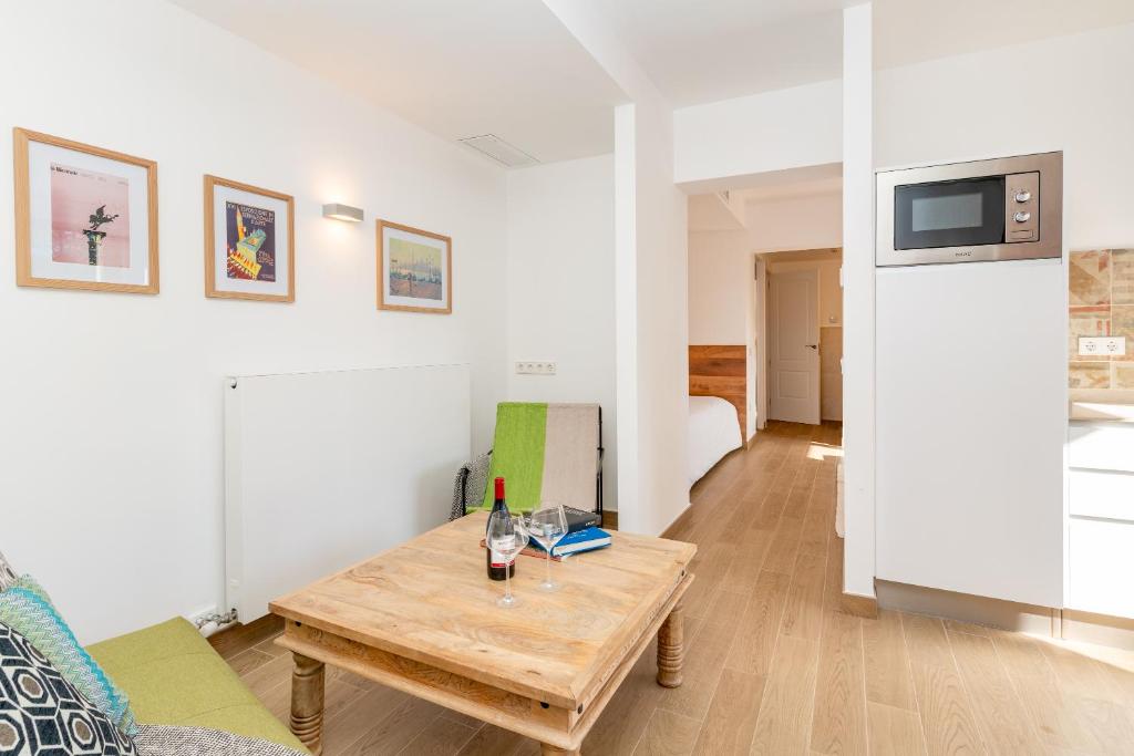 Ginkgo - Familienfreundliches Appartment in Katalanischer Masia photo 2