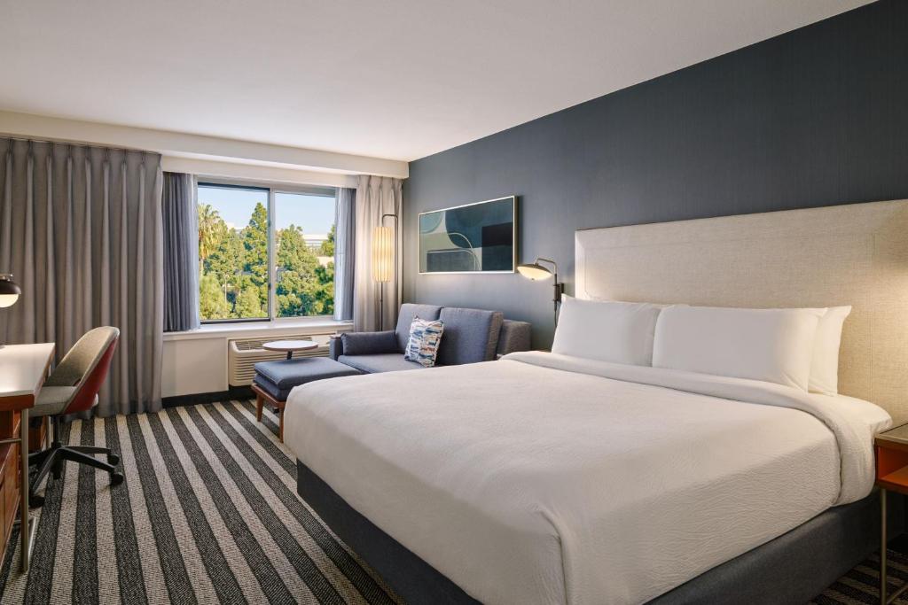 Courtyard by Marriott Culver City Los Angeles image