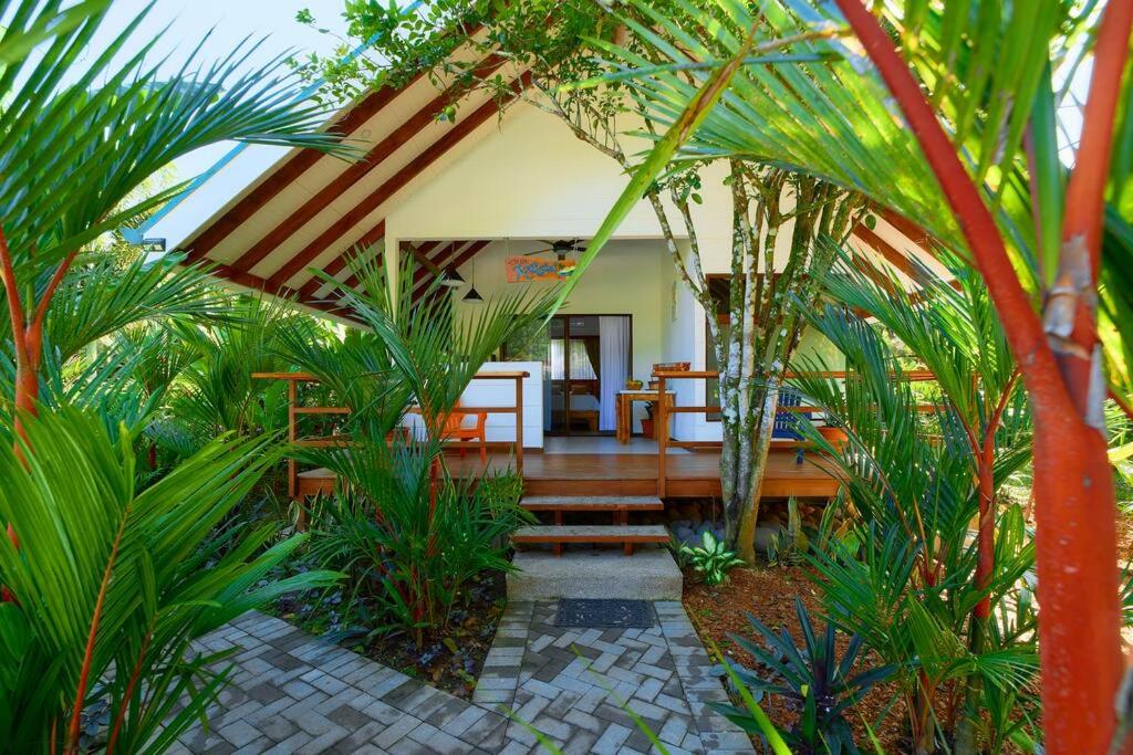 Casa Kristel - Exquisite Villa Getaway photo 3
