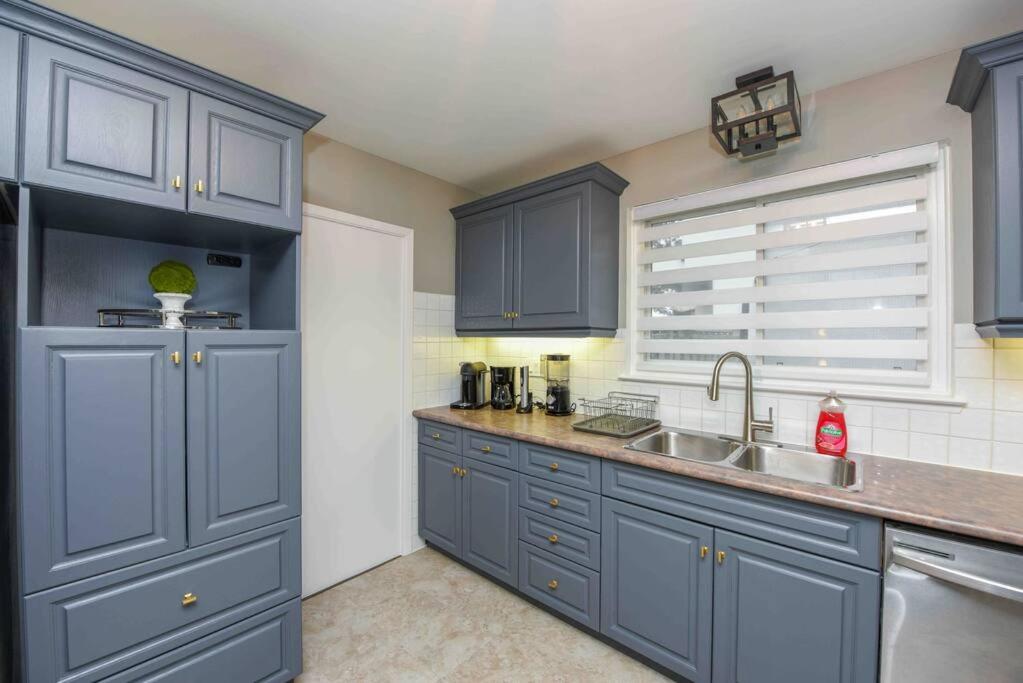 Discover Your Home Away From Home Near YYZ Airport photo 2
