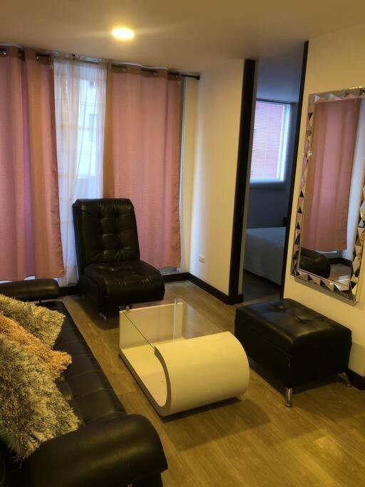 Apartamento central photo 3