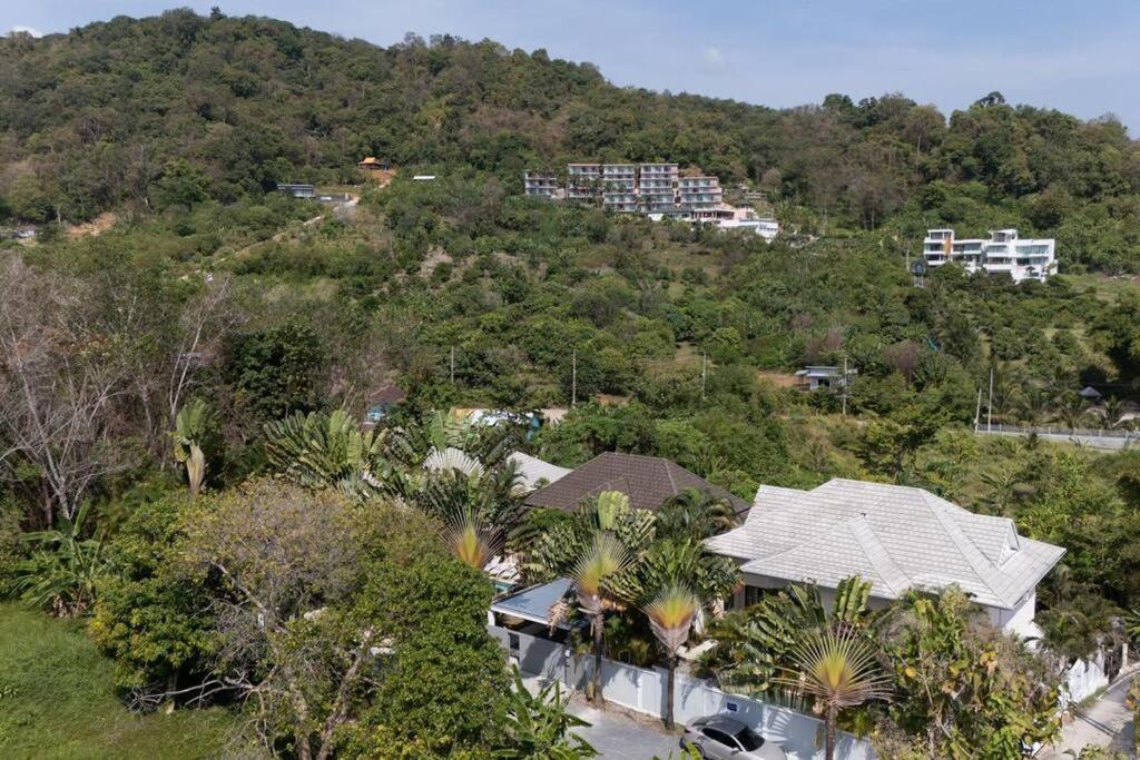 Ray Ray Villa by G Estate Phuket photo 4