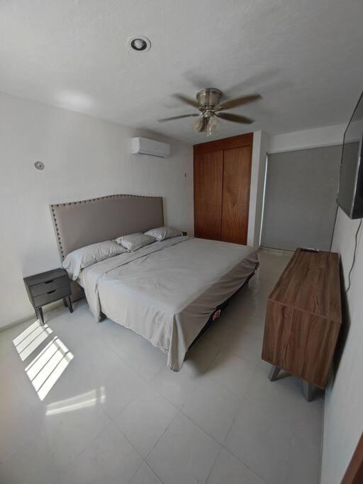 CASA ENTERA 3 HABITACIONES 10 PERSONAS photo 2