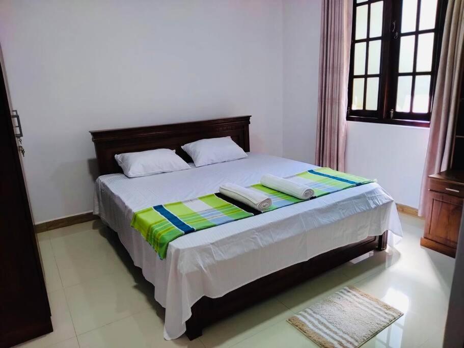 Colombo Villa Near Bolgoda Lake 5 Bed 2.5 Bath photo 4