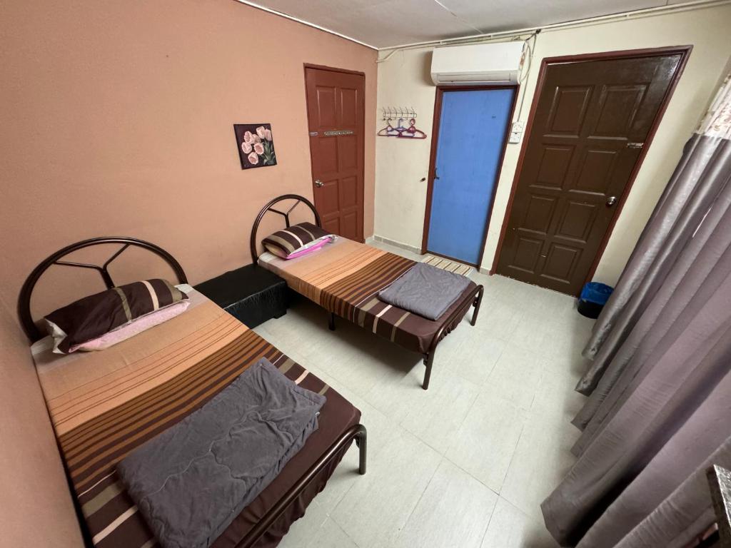 Ikhlas Roomstay photo 2