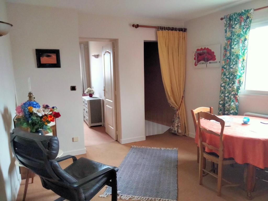 Chambre à louer chez l'habitant photo 2