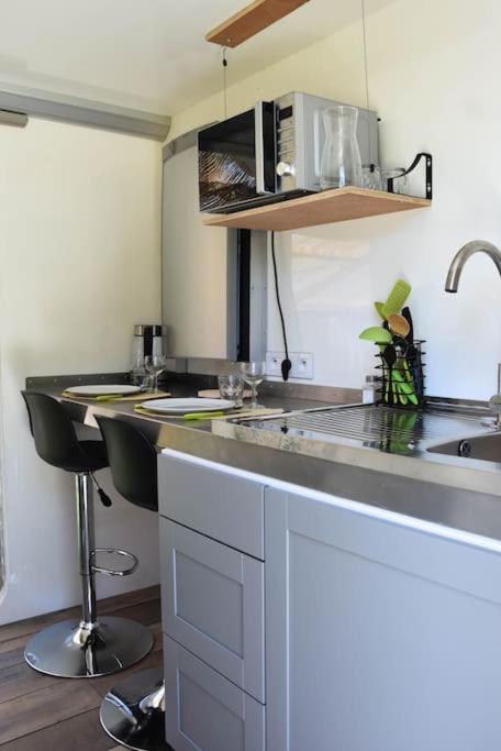 Tiny House sCarabane Jacuzzi à la campagne photo 4