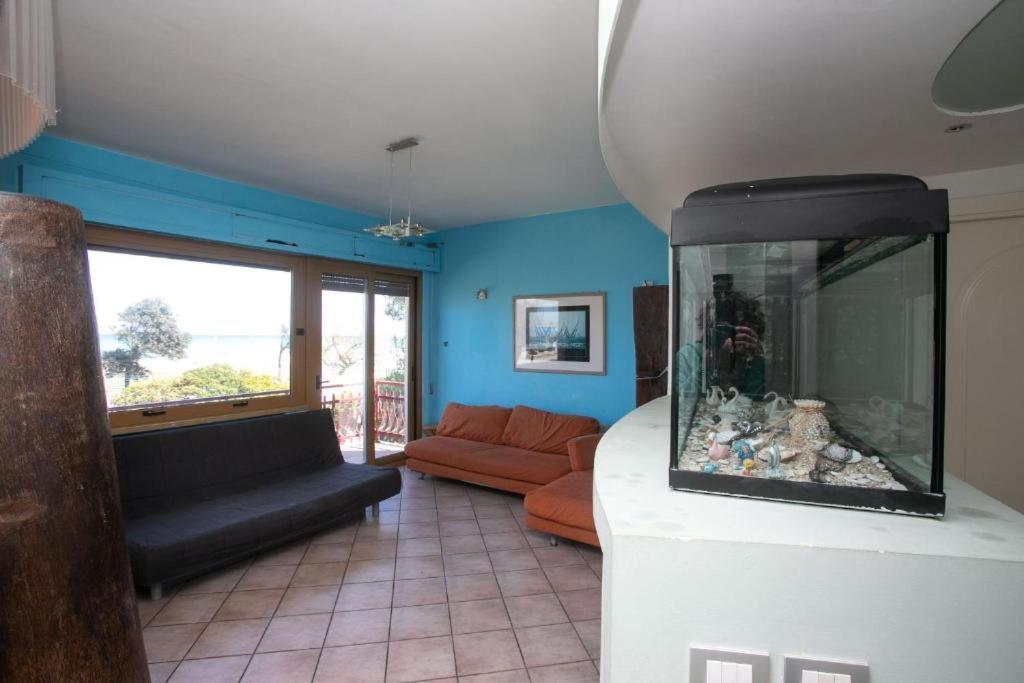 Trilocale con terrazzo fronte mare, Marcelli - M024 photo 4