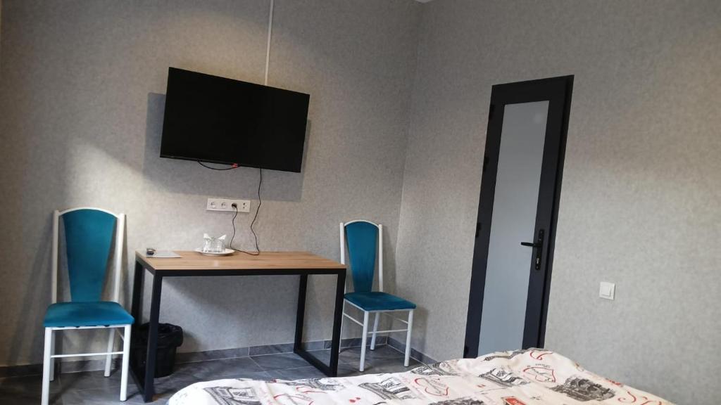Gray Hotel