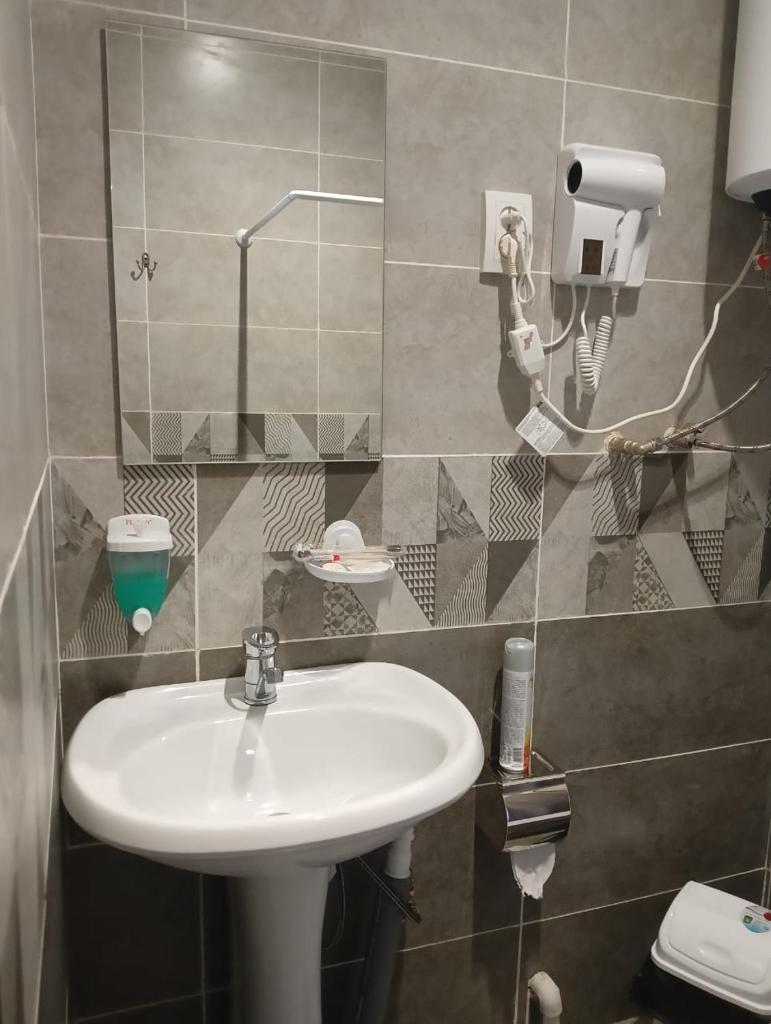 Gray Hotel photo 4