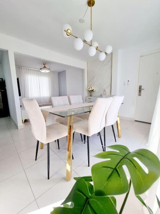Apartamento a 15 minutos del aeropuerto + Vehículo photo 2