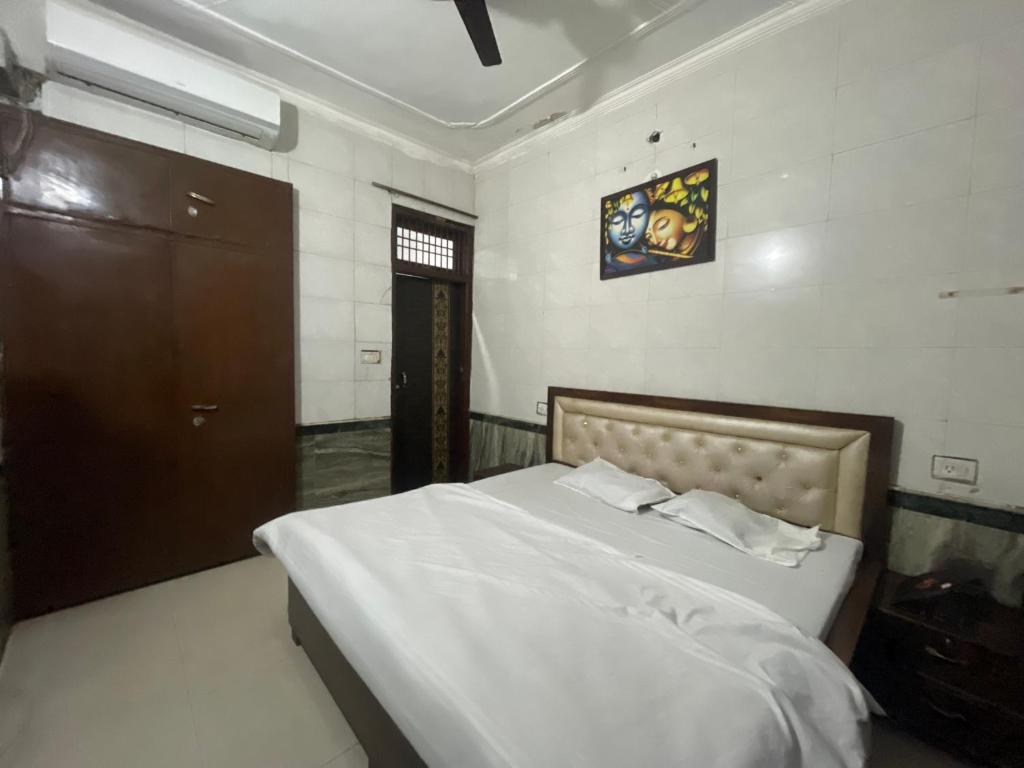 Radhika kunj guest house photo 2