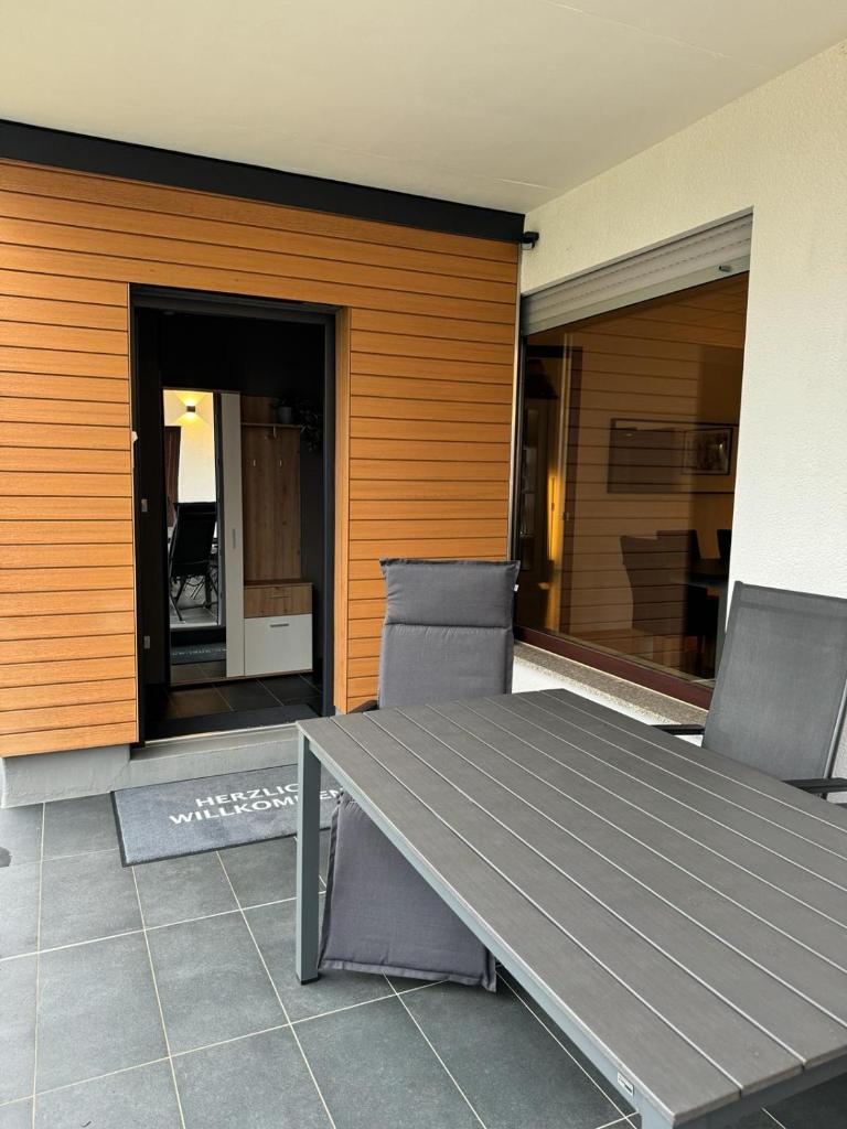 XXL Ferienwohnung - Terrasse - Haustiere willkommen - Top Ausstattung - bis 8 Personen photo 2