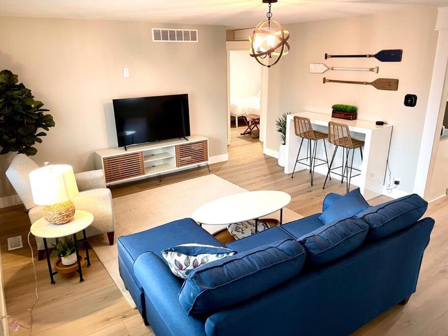 *New* Birding/Fishing/Sand Beach Lake House photo 3