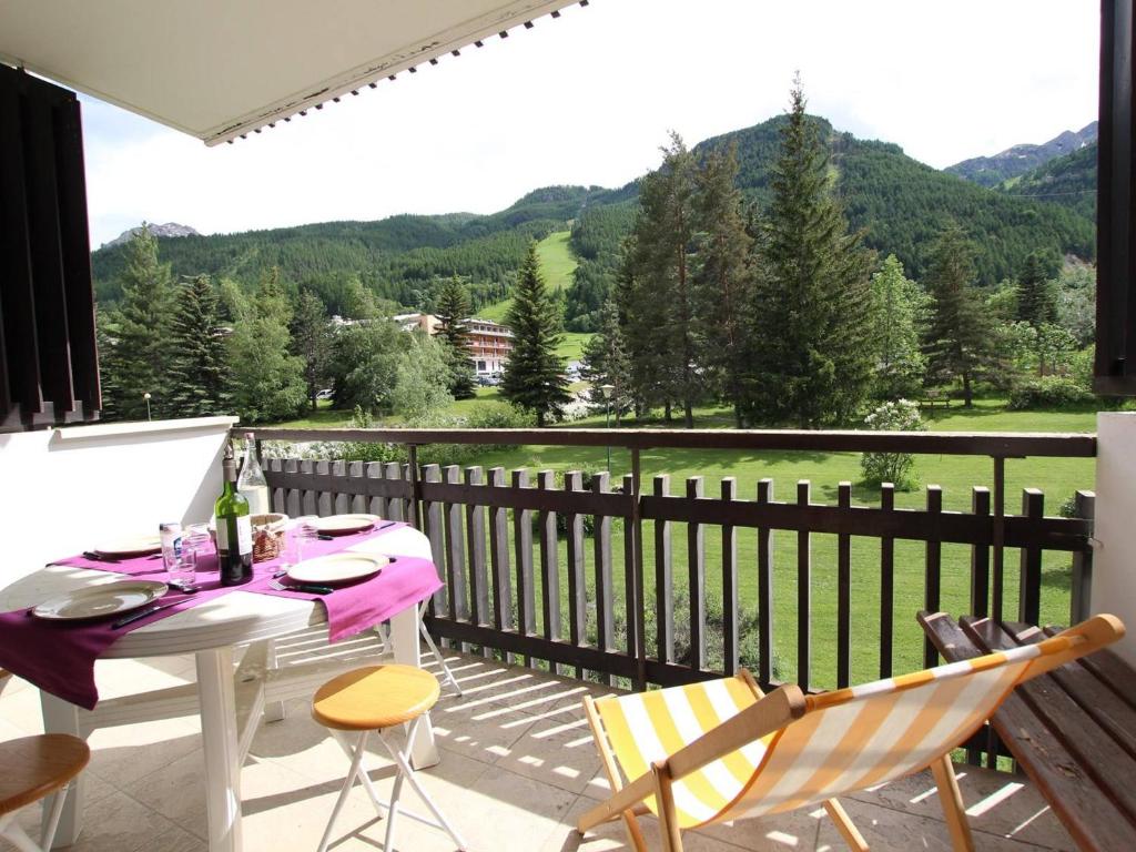Appartement Serre Chevalier, 2 pièces, 5 personnes - FR-1-330F-156 photo 2