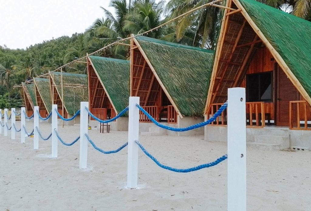 Langub Beach Resort Sipalay by RedDoorz photo 1